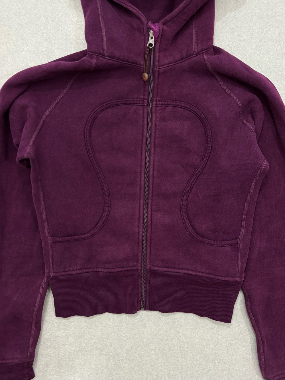 Lululemon Deep Plum Scuba Hoodie - Picture 2 of 8
